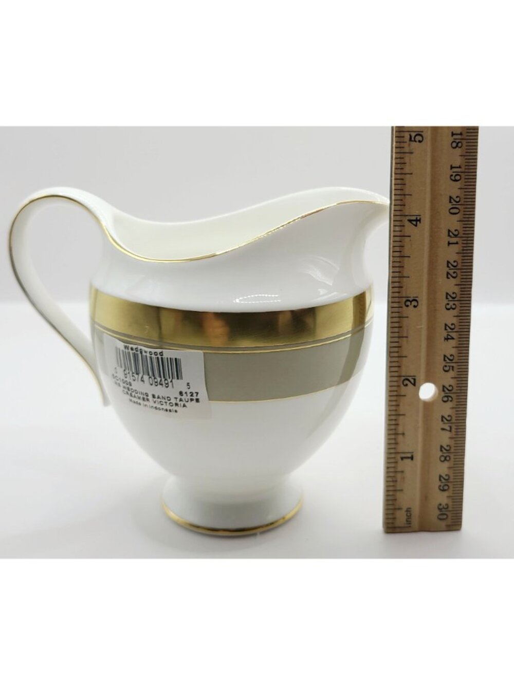 Wedgwood Martha Stewart Wedding Band Taupe Gold Creamer Victoria New Opened Box - Picture 8 of 9